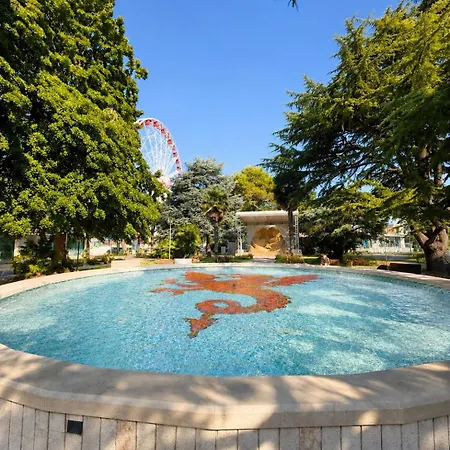 Altamarea Panoramic Privilege Apartment *